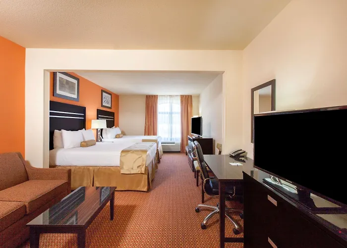 La Quinta & By Wyndham Midtown Hotel 3*