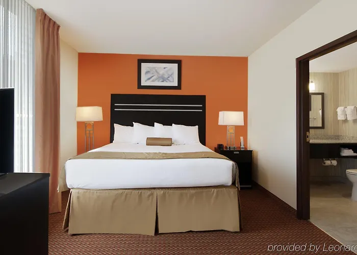 La Quinta & By Wyndham Midtown 3* Tulsa