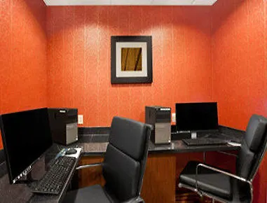 La Quinta & By Wyndham Midtown Hotel 3*