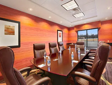 Hotel La Quinta & By Wyndham Midtown 3*