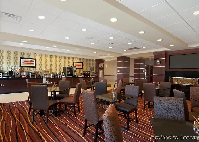 La Quinta & By Wyndham Midtown Hotel Tulsa