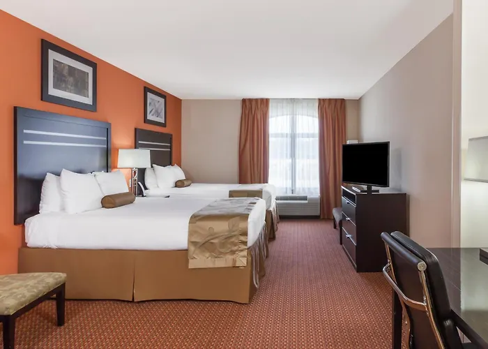 La Quinta & By Wyndham Midtown Hotel Tulsa